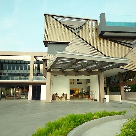 Hue Hotels And Resorts Puerto Princesa Managed By Hii Kültér fotó