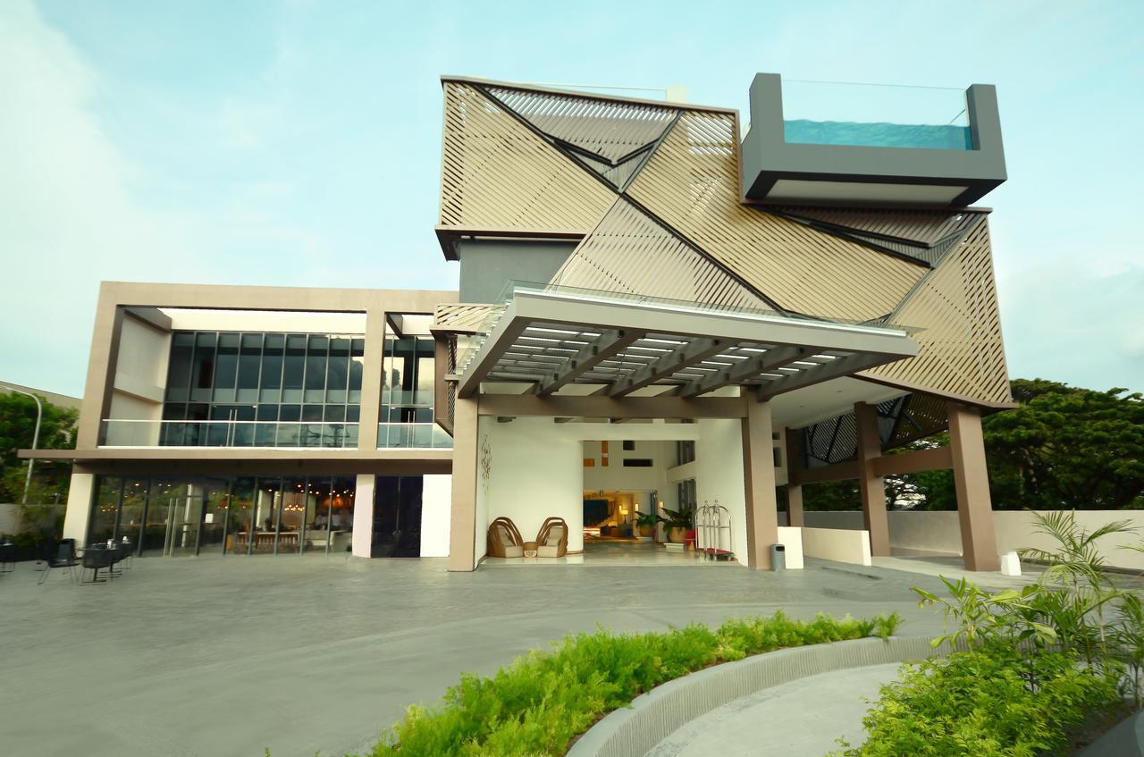 Hue Hotels And Resorts Puerto Princesa Managed By Hii Kültér fotó