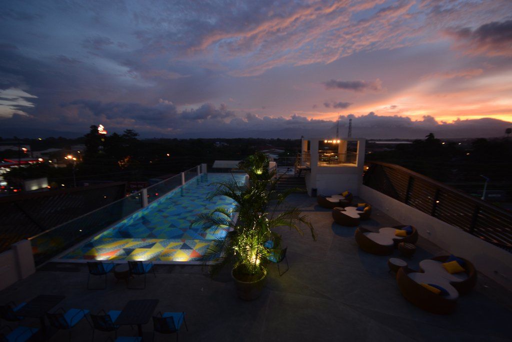Hue Hotels And Resorts Puerto Princesa Managed By Hii Kültér fotó